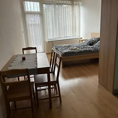 Center - Riverpark Videnska * Brno